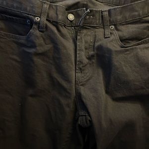 Old Navy Men’s Black Jeans Athletic Taper Fit